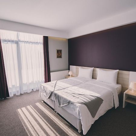 Hotel Nova Bentbasa SJJ Extérieur photo